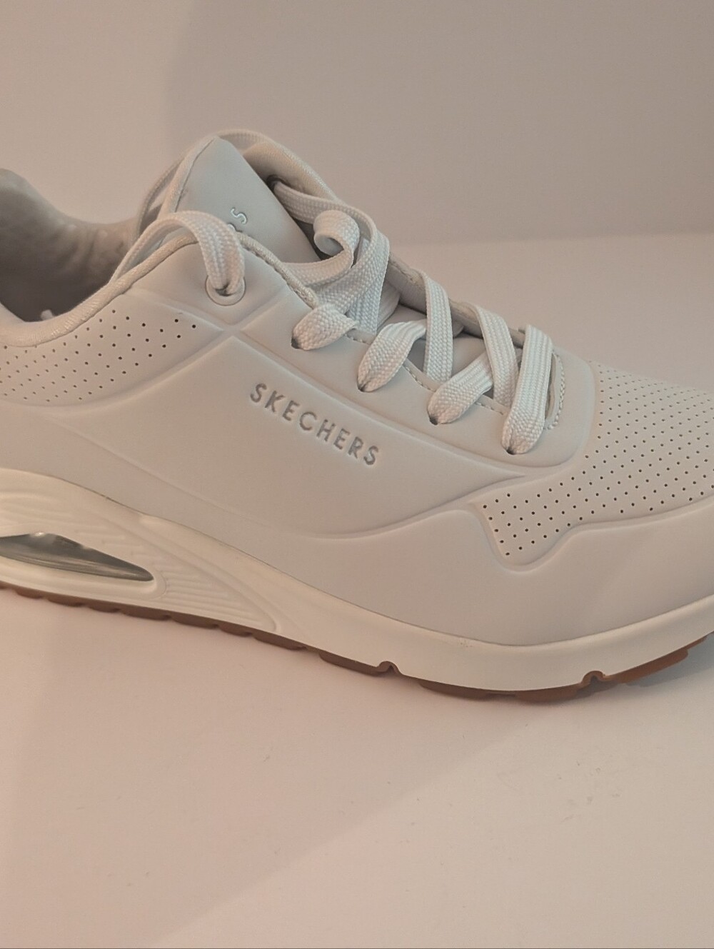 Skechers- Uno Stand On Air - Picture 3 of 7
